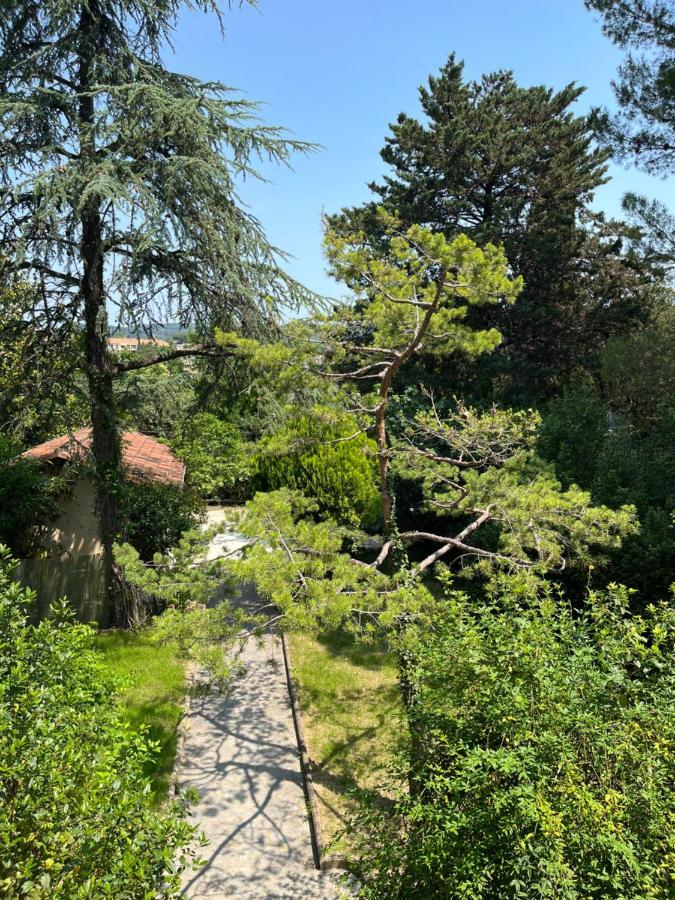 Le Verger Aix-en-Provence Bagian luar foto